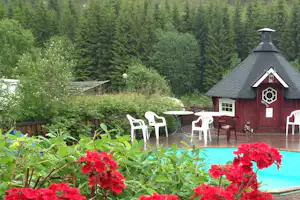 Camping Gullvag - Campingplatzanlage mit Pool