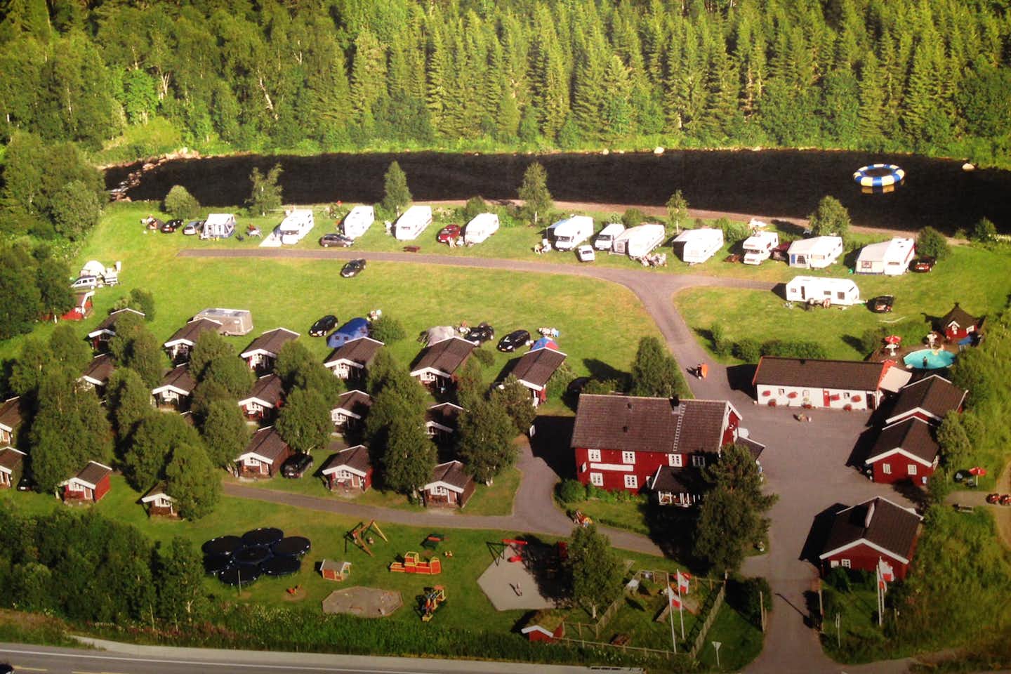 Camping Gullvag -  Übersicht auf das gesamte Campingplatz Gelände 