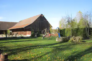 Camping Gutshof Donauried - Kinderspielplatz auf dem Campingplatz