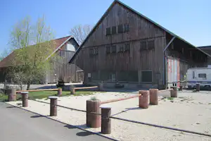 Camping Gutshof Donauried - Standplätze auf dem Campingplatz