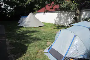 Camping Gutshof Donauried - Zeltplätze auf dem Campingplatz