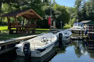 Camping Hafen Eggesin Hafen Eggesin - Camping - Hafenbar - Bootsanleger am Campingplatz