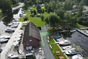 Camping Hafen Eggesin Hafen Eggesin - Camping - Hafenbar - Campingplatz aus der Vogelperspektive