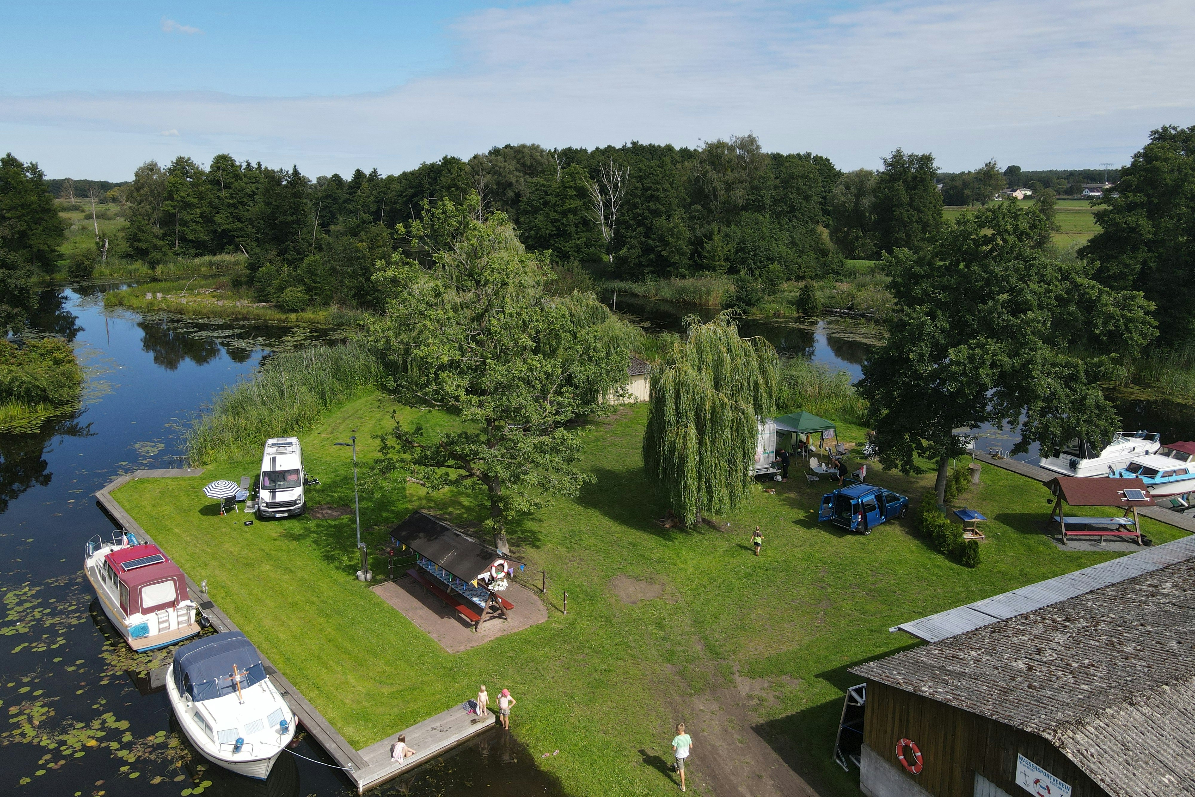 Camping Hafen Eggesin   Hafen Eggesin - Camping - Hafenbar - Standplätze aus der Vogelperspektive