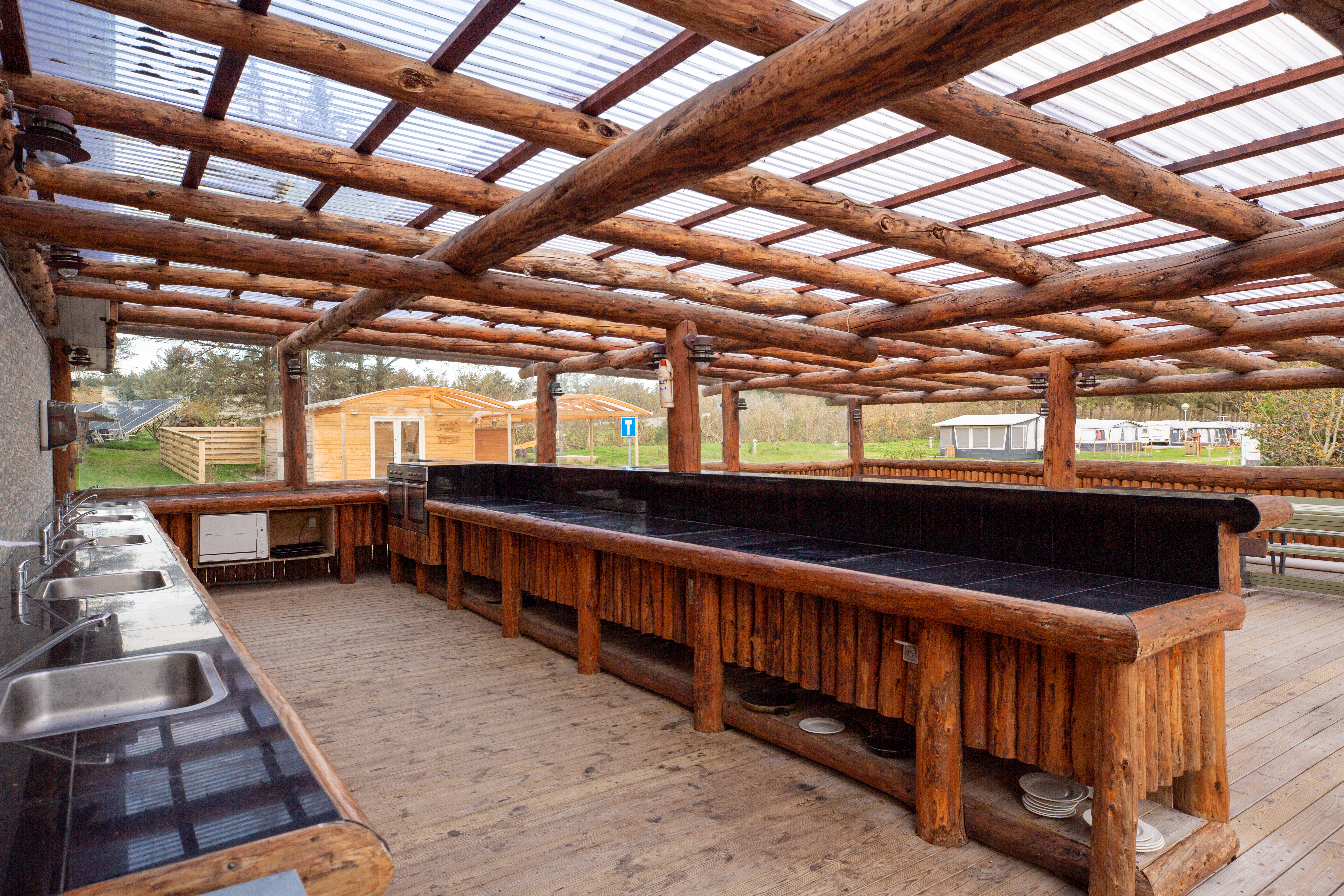 Camping Hanstholm - Außenkueche.jpg