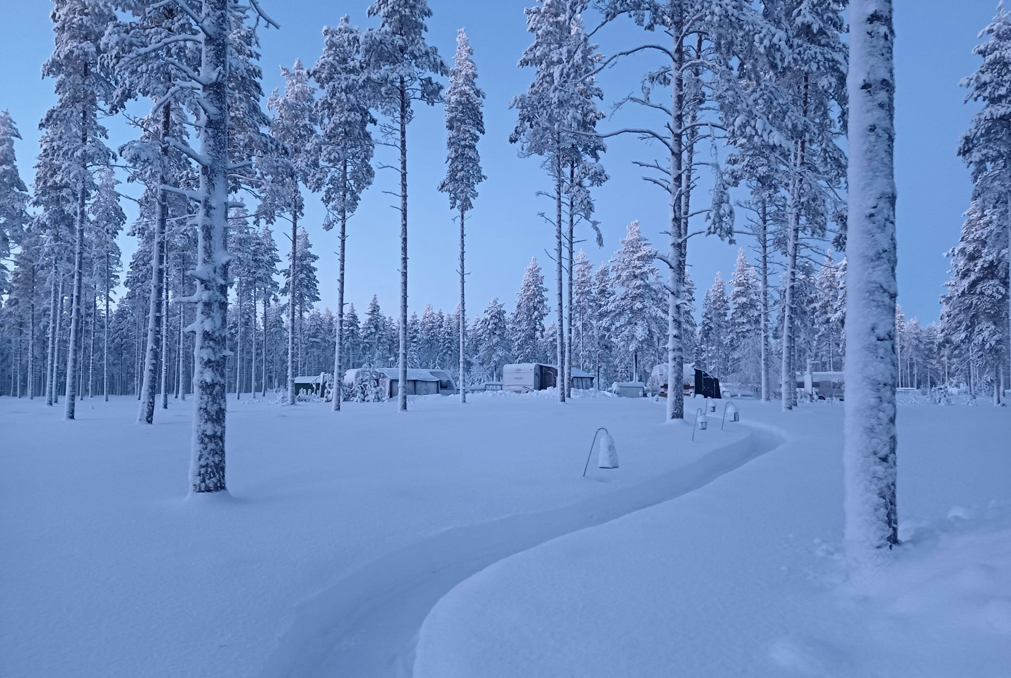 Camping Happy Beach - Blick auf den Campingplatz im Winter