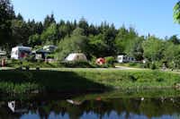 Camping Harfenmühle  -  Wohnwagen- und Zeltstellplatz vom Campingplatz im Grünen am Bach