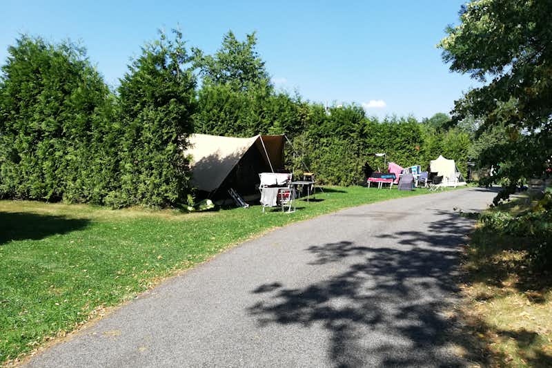 Camping Harta - Wohnmobil- und  Wohnwagenstellplätze