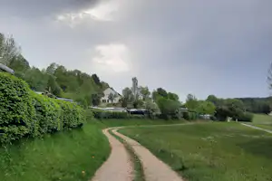 Camping Haus Seeblick - Straße zum Campingplatz