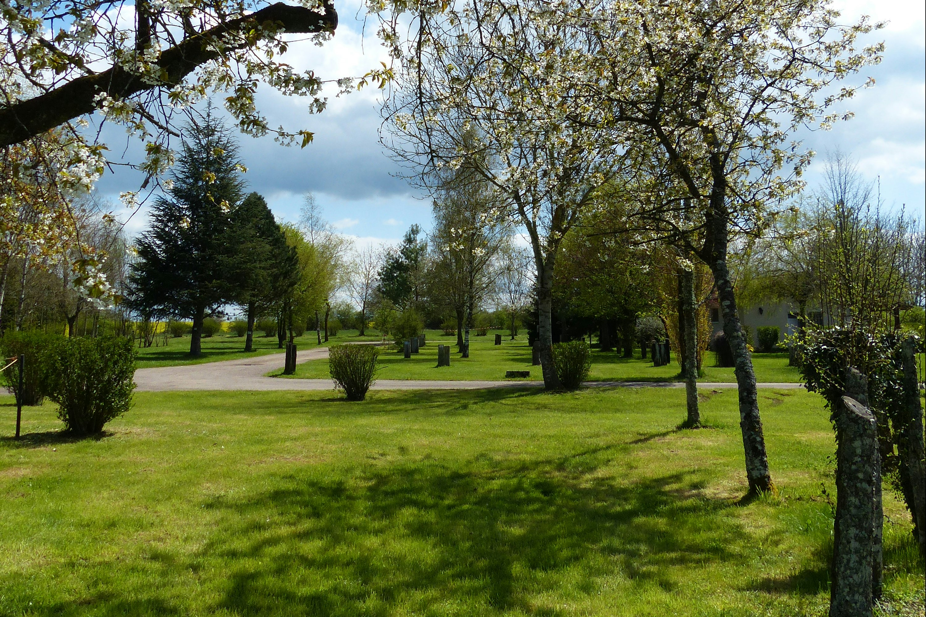 Camping Hautoreille - Standplatzwiese auf dem Campingplatz