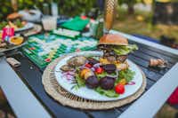 Camping Hawthorn Farm - Hausgemachte Speisen aus dem Restaurant des Campingplatzes