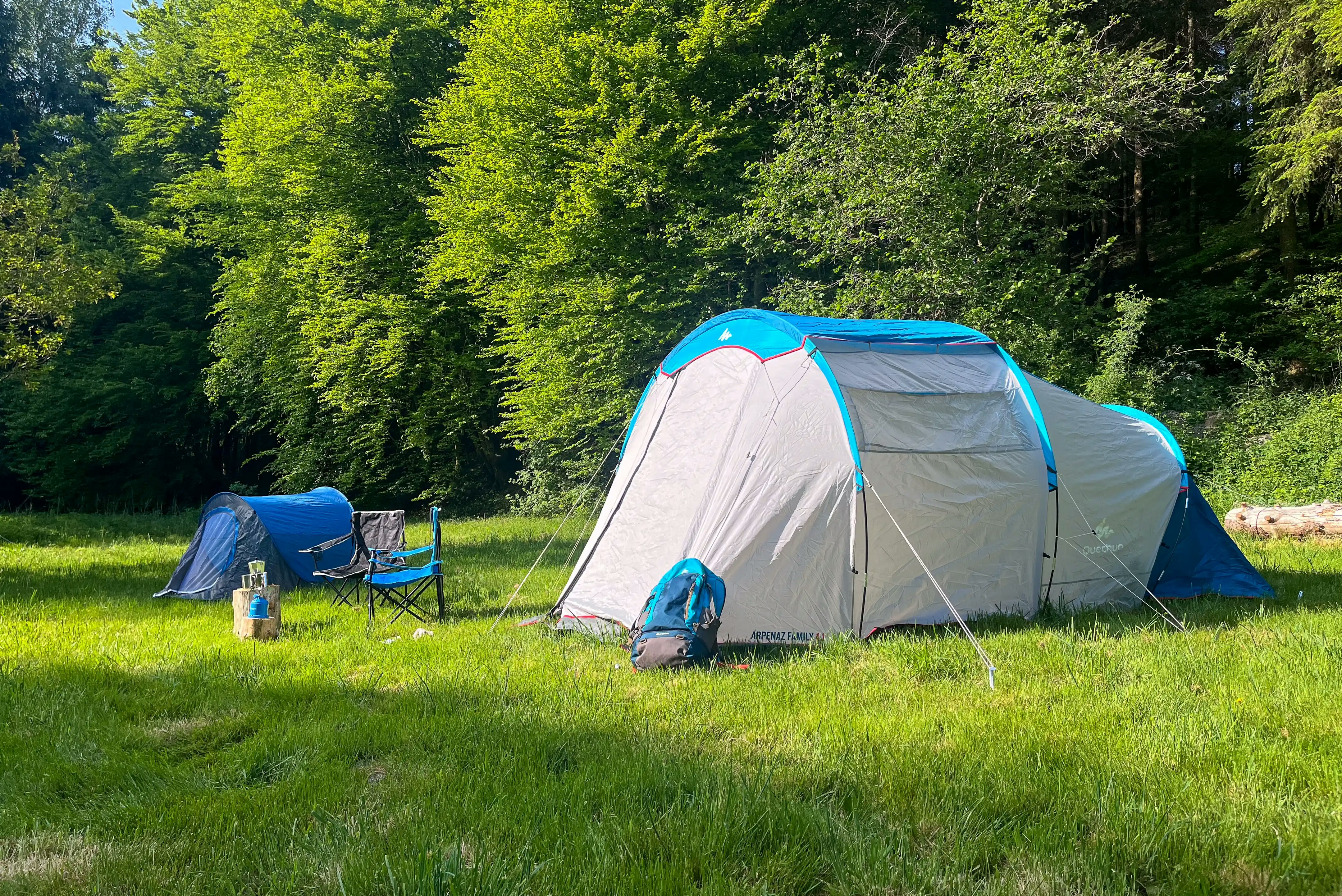 Bedroom accommodation at Camping Héiltzerstee in Holtz