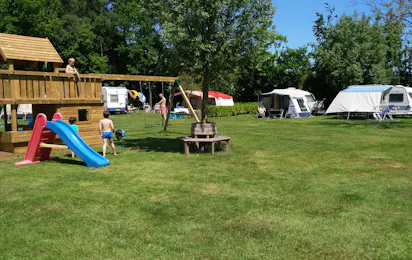 Camping Heksenheuvel