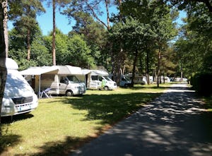 Camping Héliomonde - Standplätze auf dem Campingplatz