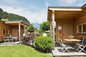 Camping Hell - Mobilheim mit Terrasse mit Blick auf die Alpen