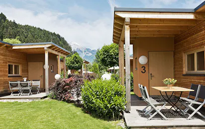 Natürlich Hell. Camping & Aparthotel