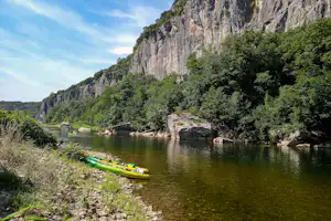 Camping Hello Soleil - Fluss in der Nähe des Campingplatzes