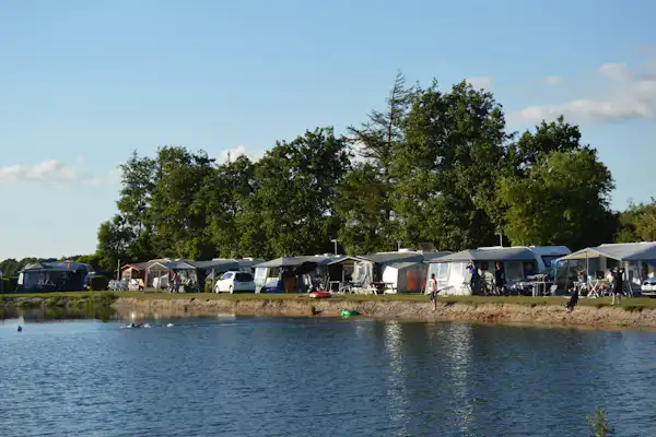 Hessellund Sø-Camping