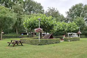 Camping Het Groene Hart - Standplätze auf der Wiese auf dem Campingplatz