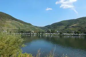 Camping Holländischer Hof - Direkter Seezugang zum See