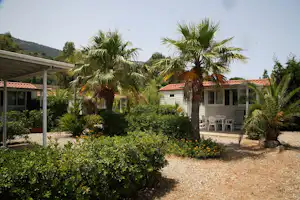 Camping II Cicero - Mobilheime vom Campingplatz mit Veranda