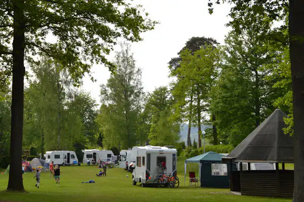 Camping Im Eichenwald