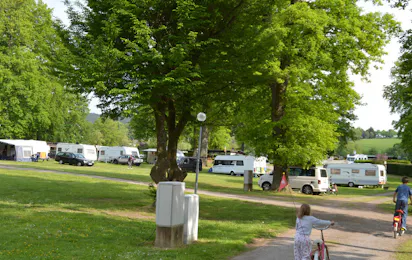 Camping Im Eichenwald