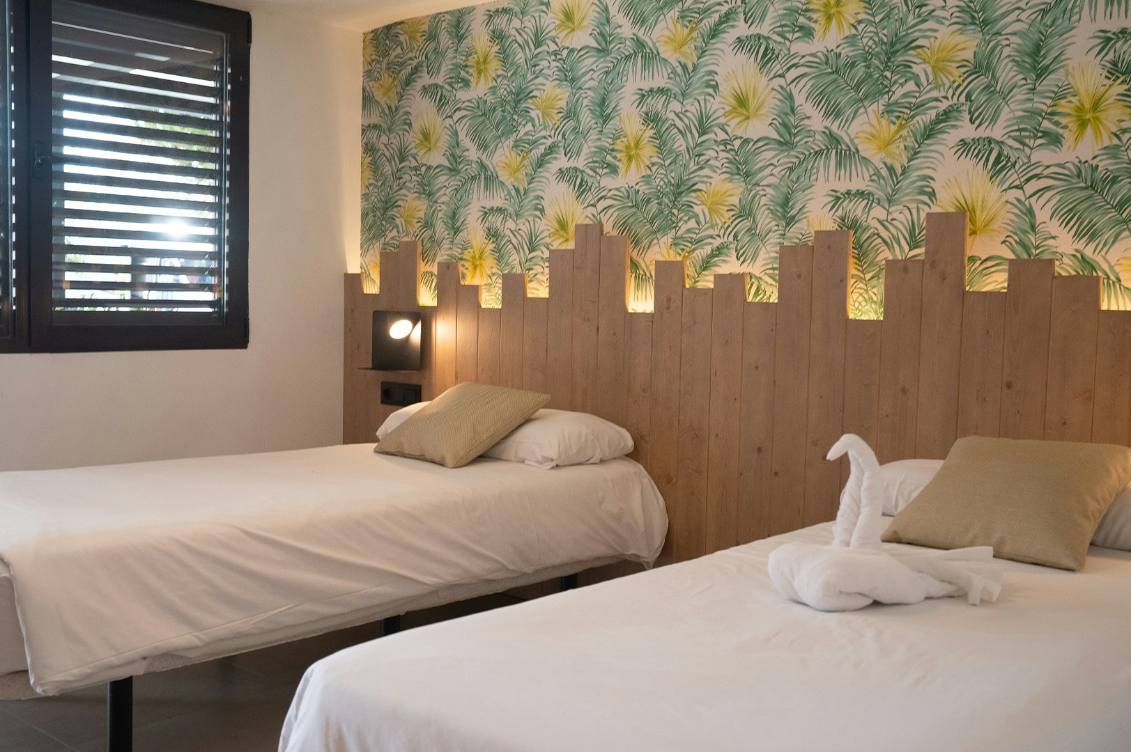 Camping Aranjuez by Samay  Camping Internacional Aranjuez - Schlafzimmer mit zwei Einzelbetten in einem Mobilheim