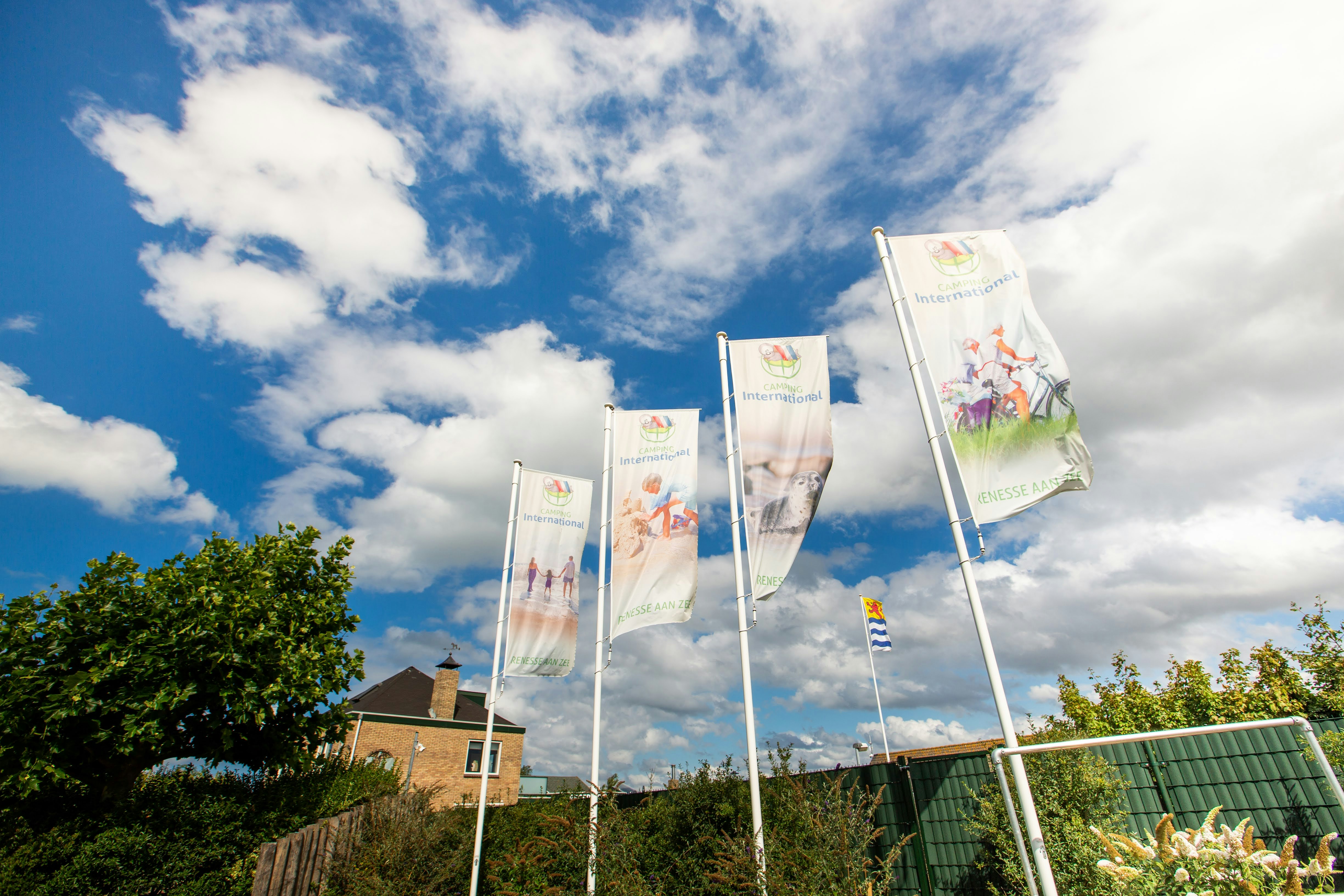 Camping International - Eingang des Campingplatzes