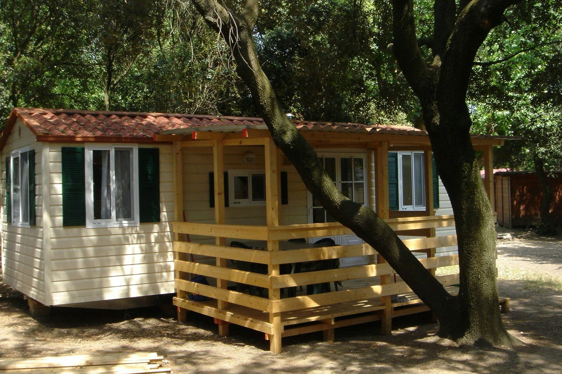 Camping Internazionale di Castelfusano  Camping Internazionale di Castel Fusano - Außenansicht Mobilheim 