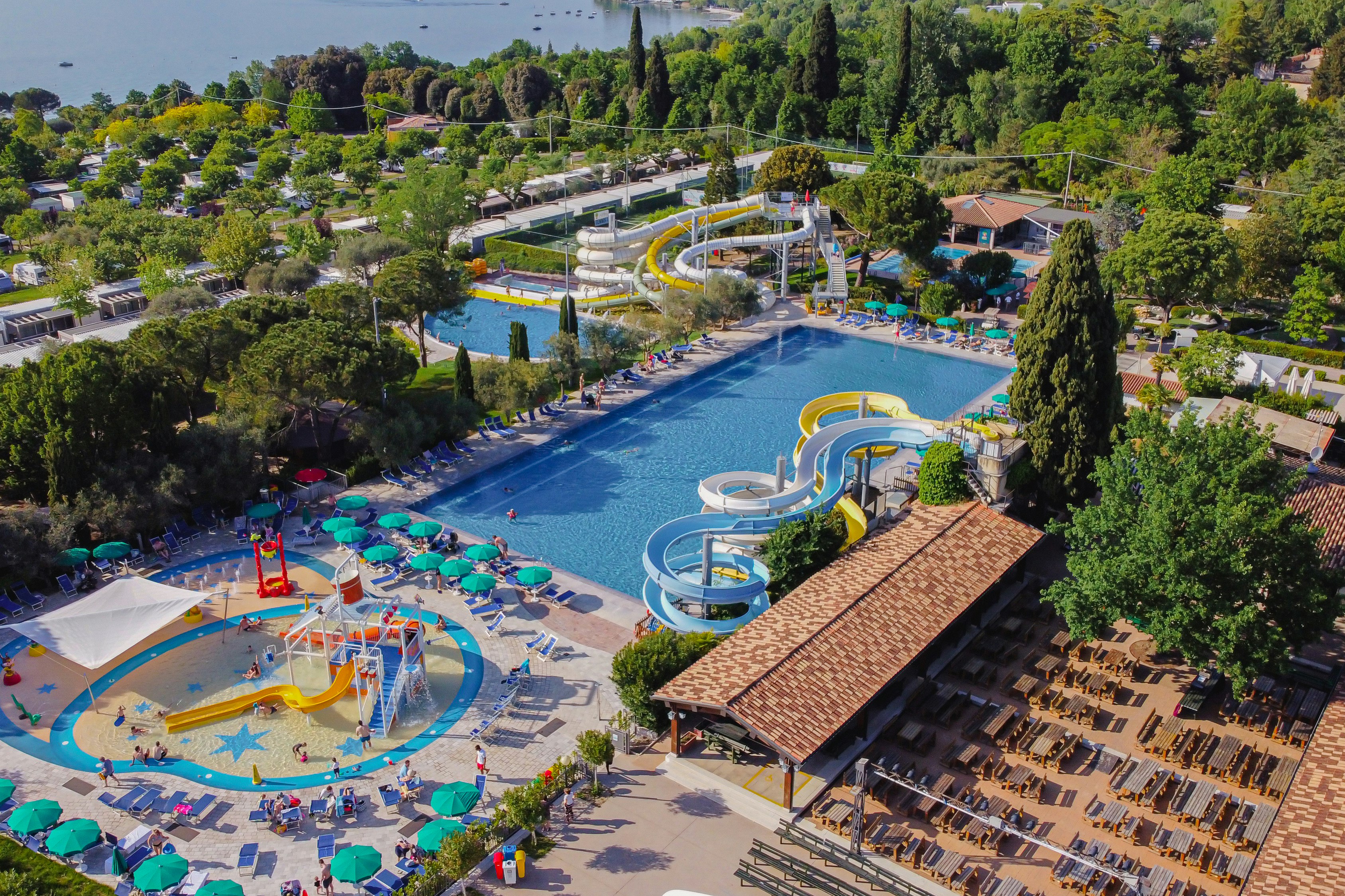 Camping La Quercia  Camping Internazionale La Quercia - Wasserpark mit Rutschen auf dem Campingplatz