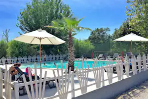 Camping Internazionale Lago di Bracciano - Poolbereich auf dem Campingplatz