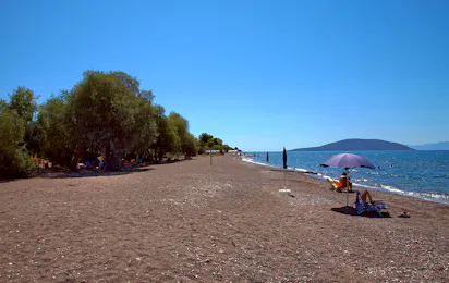 Camping Iria Beach