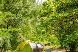 Camping Isis en Cévennes - Zeltplätze im Grünen auf dem Campingplatz