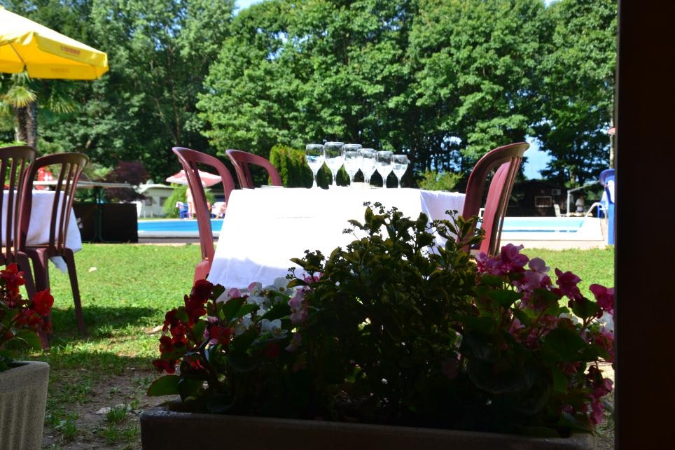 Camping Isola  -  Restaurant auf dem Campingplatz