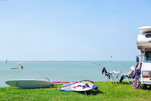 MarinaPark Beach Resort Soal - Standplätze direkt am Wasser