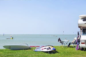 MarinaPark Beach Resort Soal - Standplätze direkt am Wasser