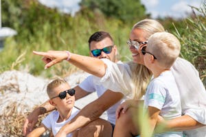 MarinaPark Beach Resort Soal Camping It Soal - Familie mit Kindern am Strand