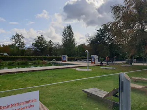 Camping Ivendorf - Teich.jpg