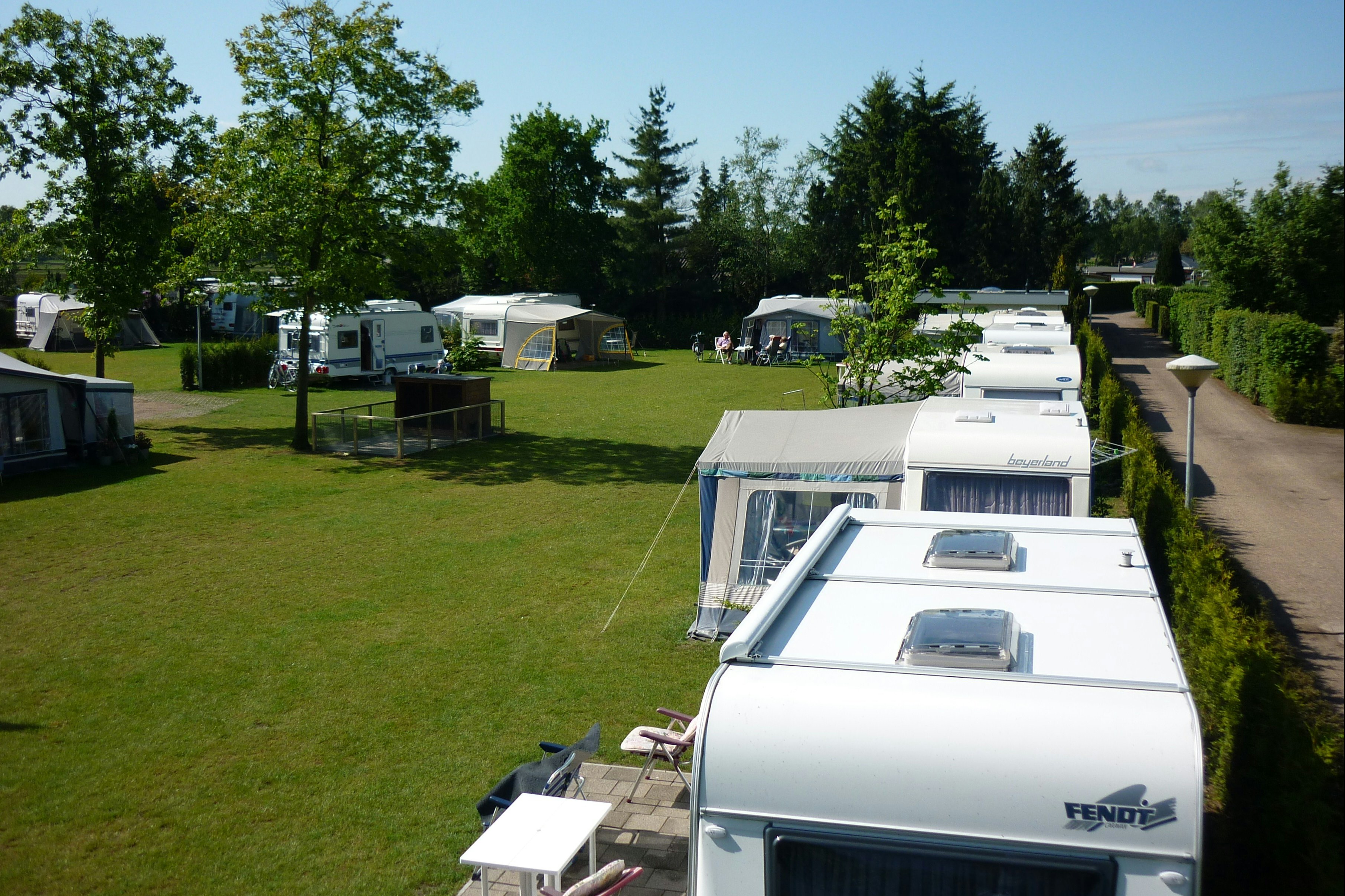 Camping Jacobus Hoeve - Wohnmobil- und  Wohnwagenstellplätze im Grünen