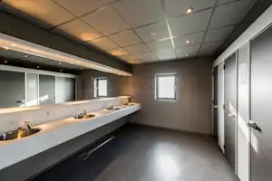 Camping Jagtveld - Sanitärbereich auf dem Campingplatz