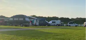 Camping Jagtveld - Wohnmobil- und Wohnwagenstellplätze im Grünen