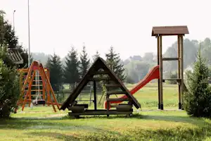 Camping Jennersdorf - Campinganlage mit Spielplatz und Rutsche