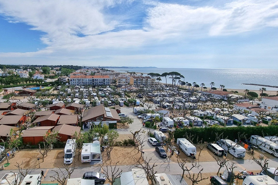 Camping Joan - Blick auf den Campingplatz von oben 