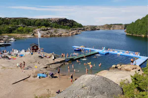 Camping Johannesvik - Blick auf den Strand vom Campingplatz