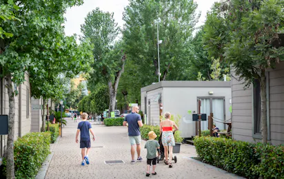 hu Venezia camping in town