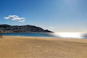 Camping Joncar Mar - Der Strand in der Nähe vom Campingplatz