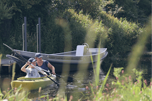 Camping Julianadorp Aan Zee - Kanufahren auf dem Kanal als Freizeitaktivität
