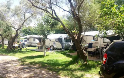 Camping Kariotes Beach