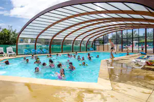 Camping Kervilor - Indoor Pool auf dem Campingplatz